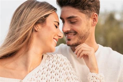 Filmagem Do Casal Fazendo Amor · Vídeo profissional gratuito.